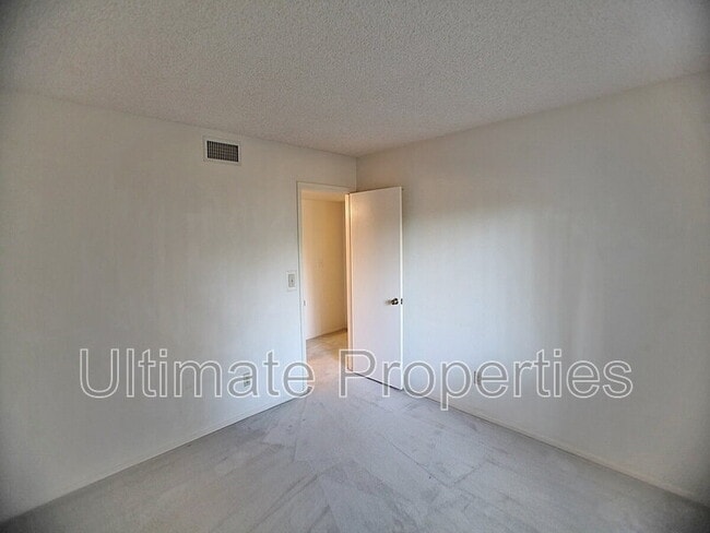 Photo - 10345 N 62nd Ave