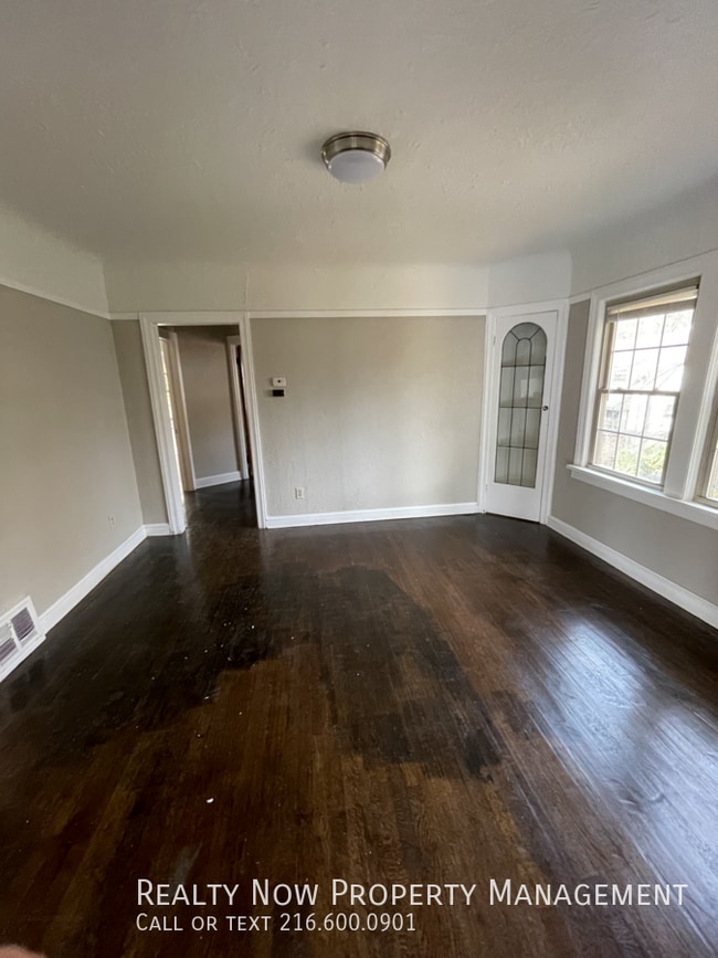 Photo - 3614 Lynnfield Rd Unidad UP