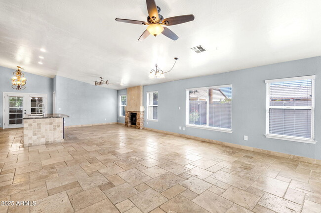 Photo - 4616 E Gold Poppy Way