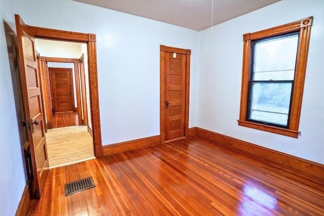 Photo - 29 Pasco Rd Unidad 2