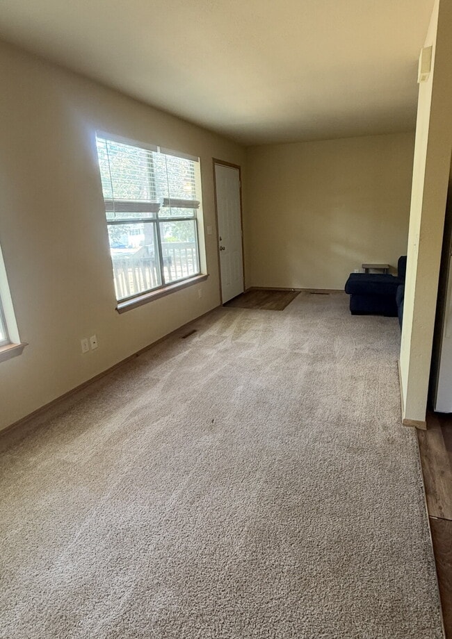 Photo - Welcome To Your New Home in Forsyth MO! Unit A