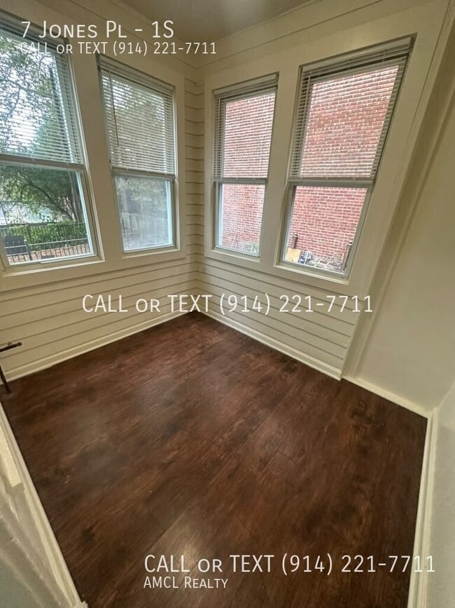 7 Jones Pl Unit 1S