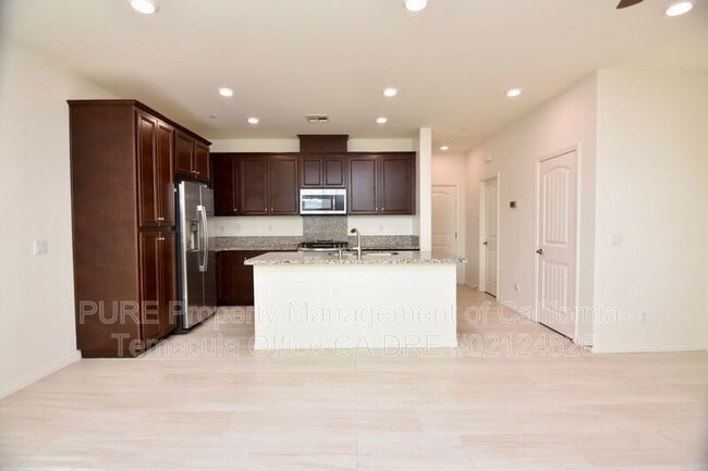 Photo - 40359 Calle Real