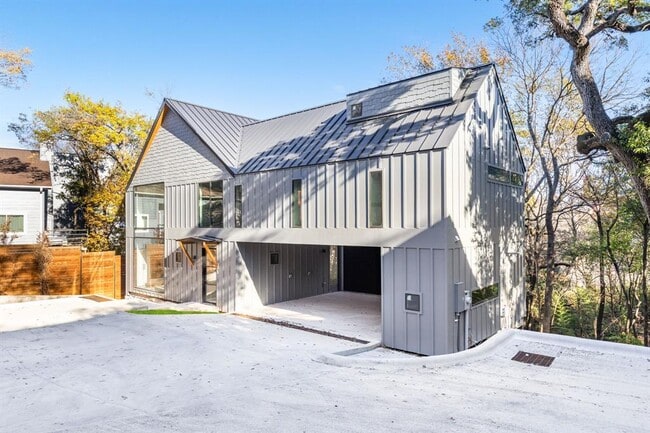 Photo - 1603 Chelsea Ln