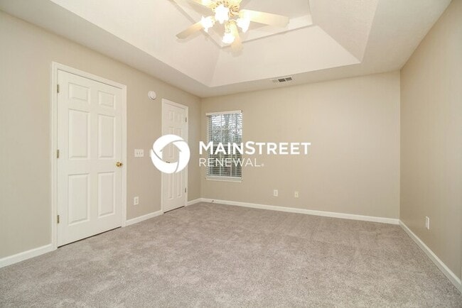 Photo - 3 Bedroom Pet-Friendly Home in Madison, TN with Main Street Renewal