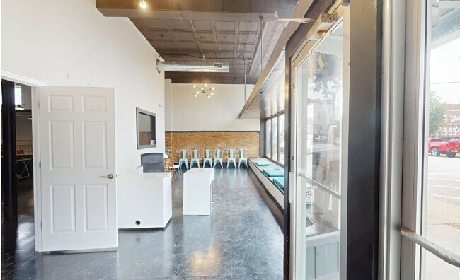 Photo - 215 W College Ave