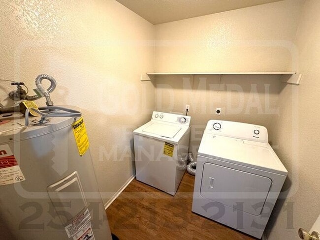 Photo - 1208 Industrial Blvd