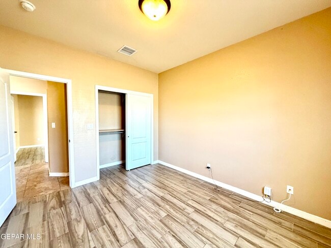 Photo - 14202 Fabled Point Ave