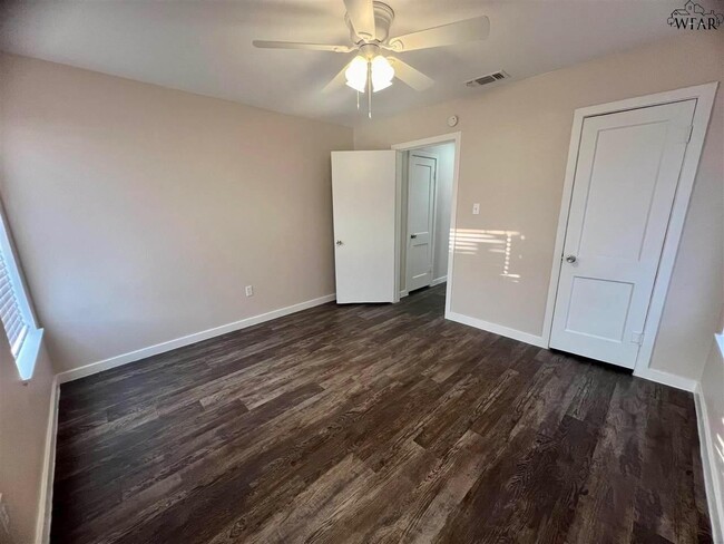 Photo - 4123 Faith Rd