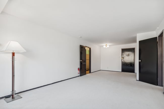 Photo - 2401 H St NW Unit 815