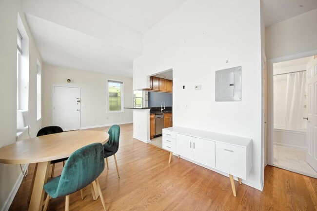 Photo - 187 WAYNE St Unit 415C