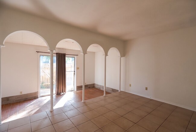 Photo - 3730 Fairfield Ave