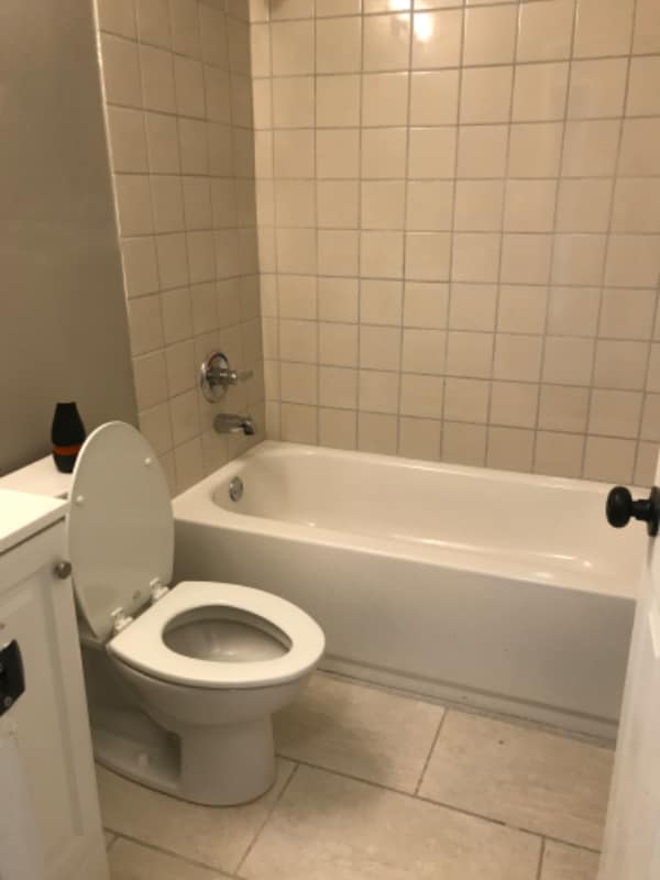 Photo - 1740 Lisbon Dr SW