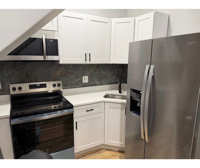 Photo - 3113 Presbury St Unidad BD AVAILABLE $550 BD