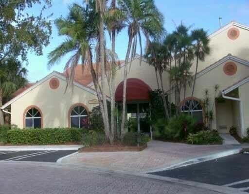 Photo - 1005 Coral Club Dr Unidad 1005