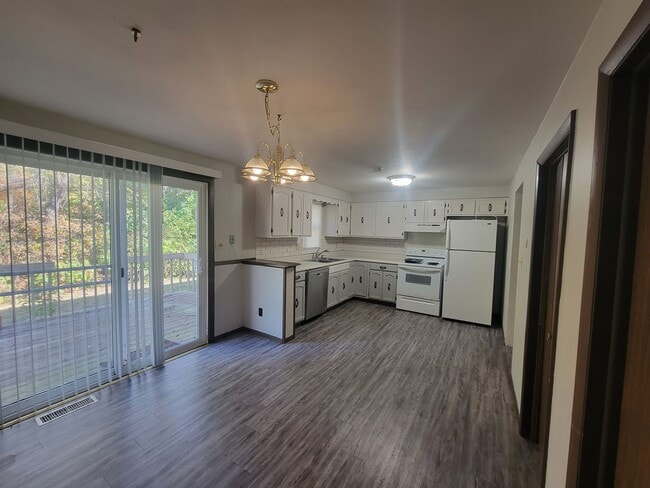 Photo - COMING SOON! 2 Bed, 1.5 Bath Duplex!