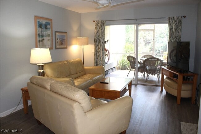 Photo - 25735 Lake Amelia Way Unit 105