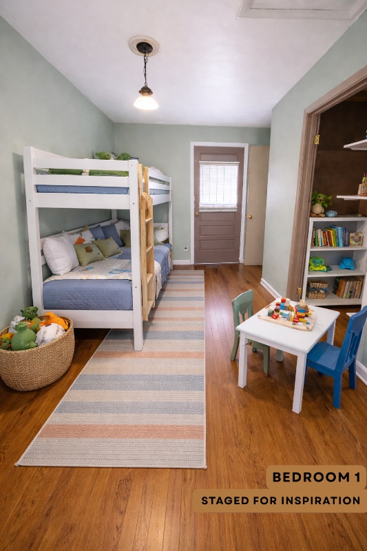 Photo - 2410 Flushing Rd