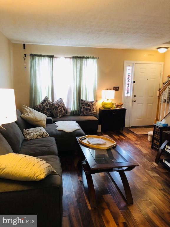 Building Photo - 11052 Sentry Ridge Rd