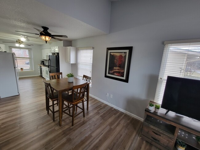 Photo - 7806 Eby St Unit 4