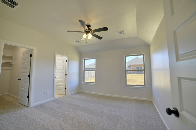 Photo - Brand New Home in Washington!