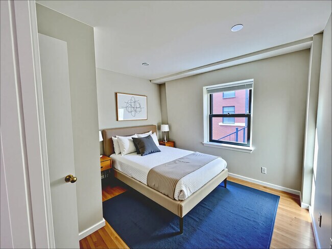Photo - 1661-1663 Washington St. Unit 303 Unit 303