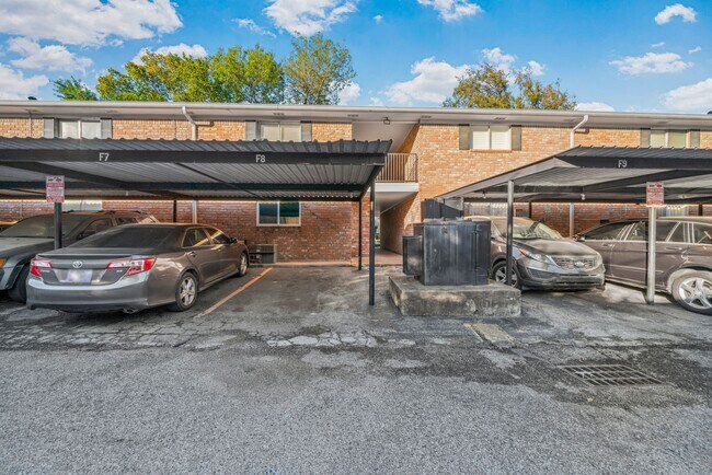 Photo - 14333 Memorial Dr Unit 56