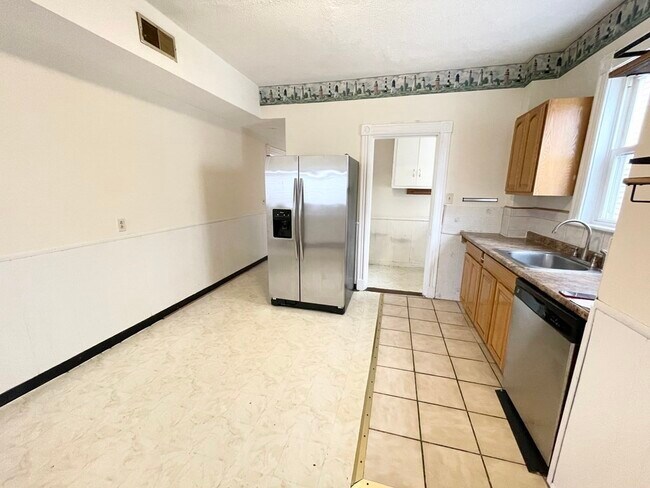 Photo - 45 Crescent Ave