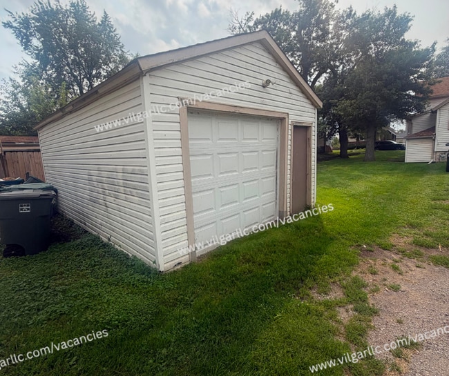 Photo - 4611 Pine Ave Unit 4611 Pine Ave., 1
