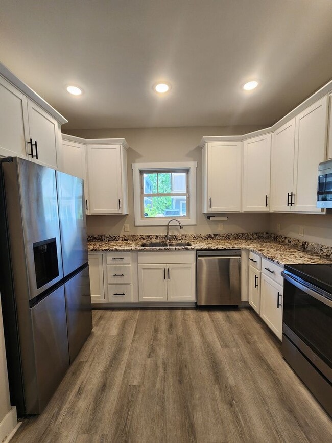 Photo - RENT SPECIAL!!!!!  Weaverville Rental