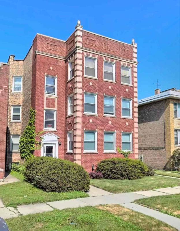 Photo - 8008 S Rhodes Ave Apartment Unit #2