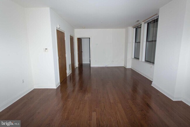 Photo - 1411 Walnut St Unidad 702