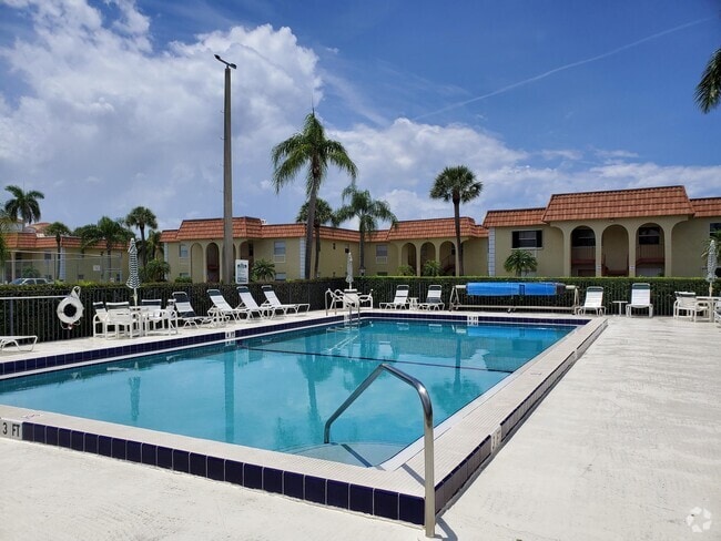 Building Photo - 717 S US Hwy 1 Unit 101 Rental