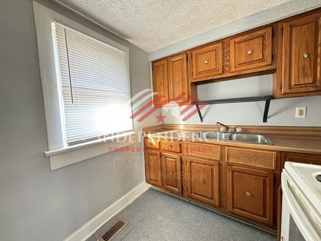 Photo - 517 Mertland Ave