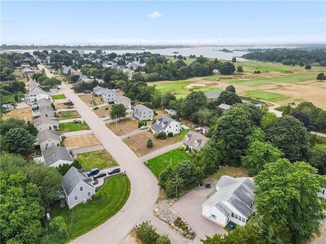 40 Charlene Ave