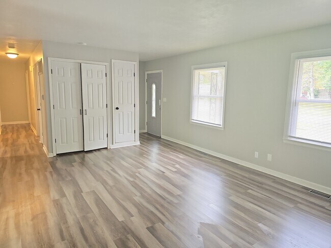 Photo - 8802 Malvern Hill Rd