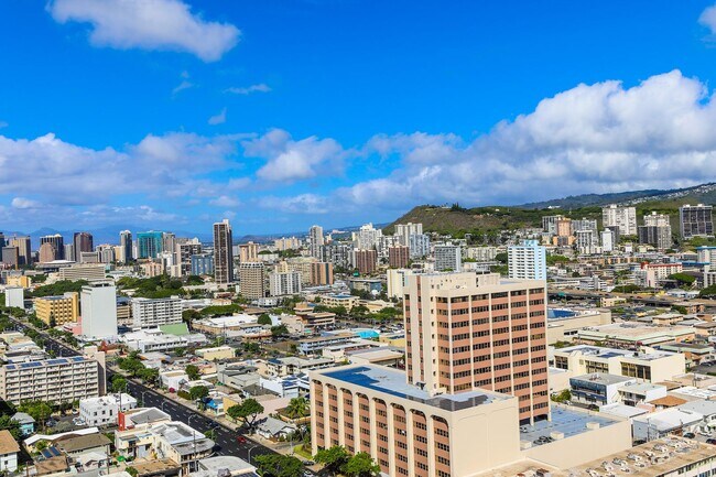 Building Photo - The Park on Keeaumoku - largest 2-bedroom residence offering 1,074 square feet of interior living... Unit 2819