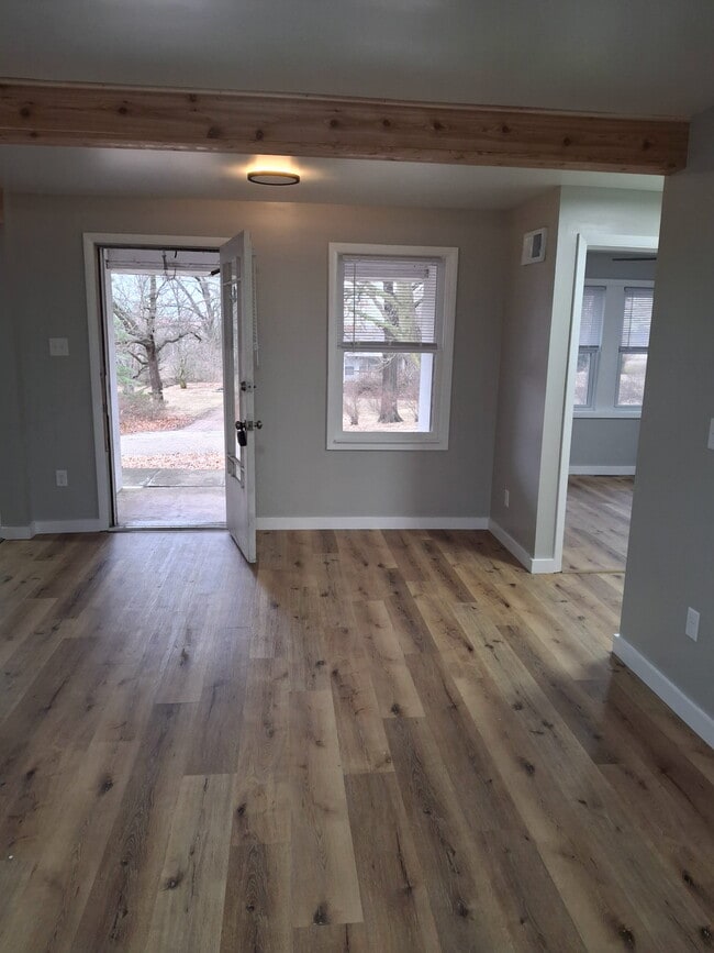 Photo - 105 Orchard St