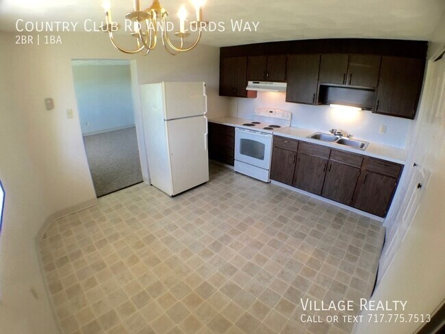 Photo - Brand-new flooring! Huge 2-Bed apartment w... Unit 12