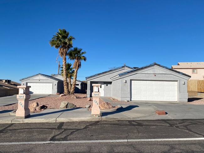 Photo - J3597 Unidad 101