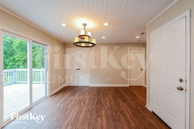 Photo - 5736 Spice Meadow Ln