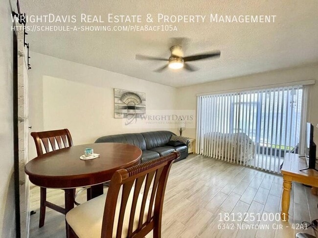 Photo - 6342 Newtown Cir