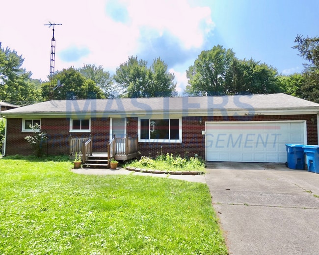 Building Photo - 10477 Mandell Rd Rental