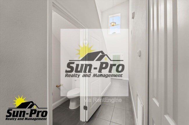 Photo - 5134 Taylor Ave