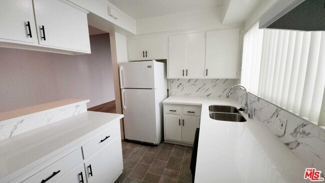 Photo - 1951 Selby Ave Unidad 7