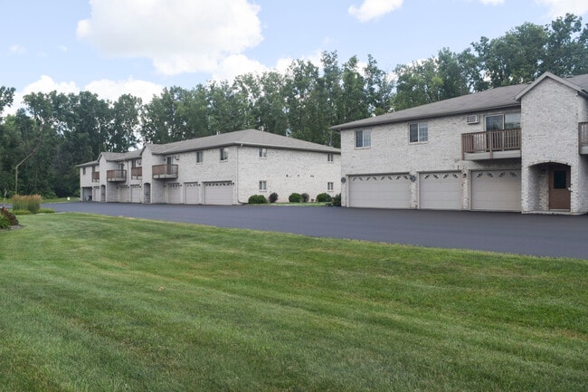 Building Photo - Regency Heights Rental