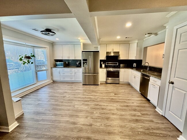 Photo - 7919 Briar Villa Pl