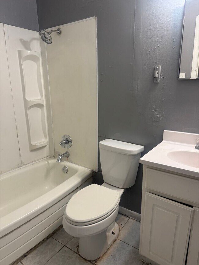 Photo - 611 N Mirror St Unit 611 N Mirror #4