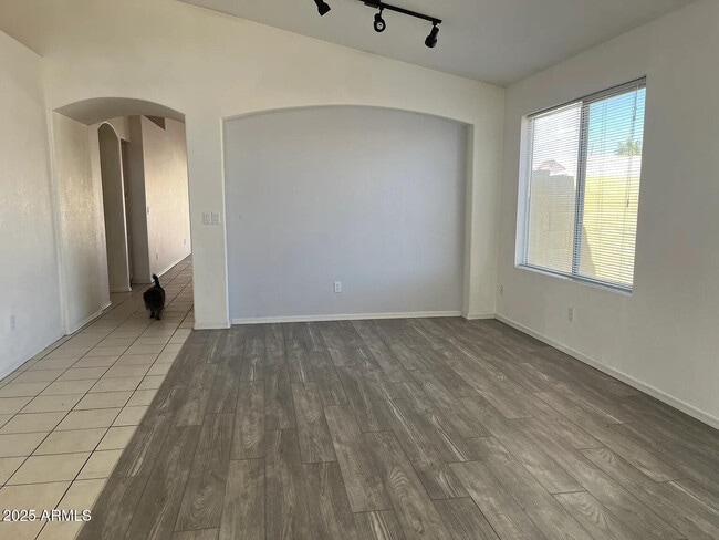 Photo - 2336 E Aire Libre Ave