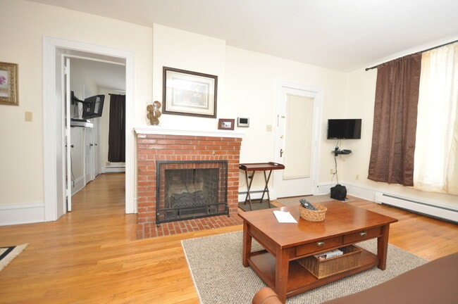 Photo - 57 Park St Unit 15